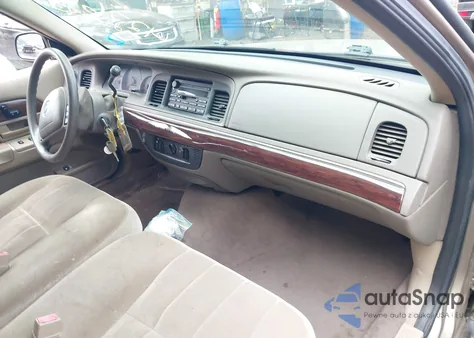 2003 Mercury Grand Marquis Gs z USA, uszkodzony, nr VIN 2MEFM74W73X700480